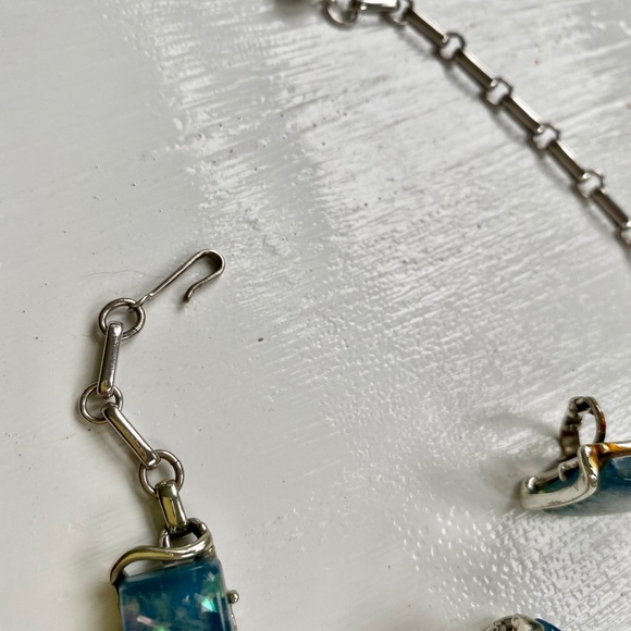 Vintage Coro necklace and clip on  earring set - Picture 11 of 12